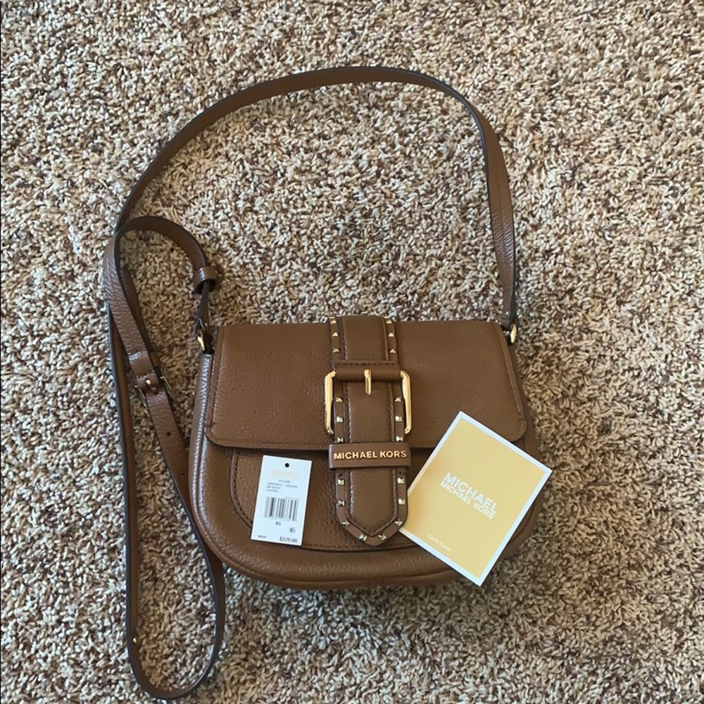 Micheal Kors Cross Body Lillian